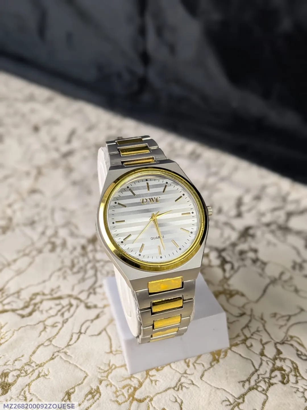 Woman Rose Gold  crystal watch with bracelet strap