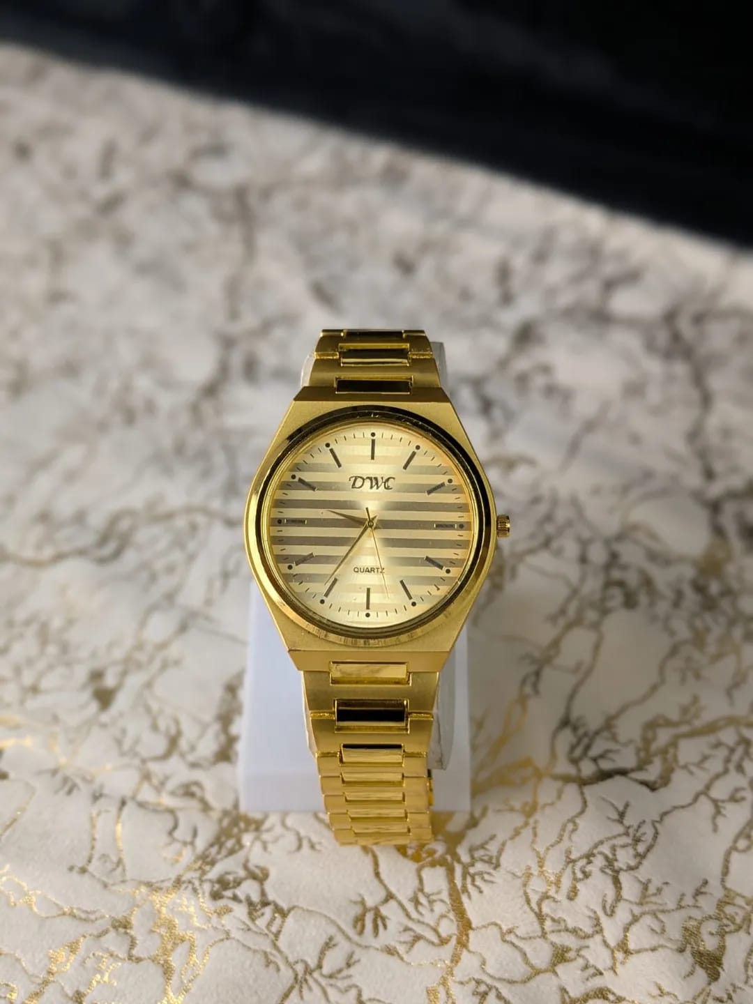 Woman Rose Gold  crystal watch with bracelet strap